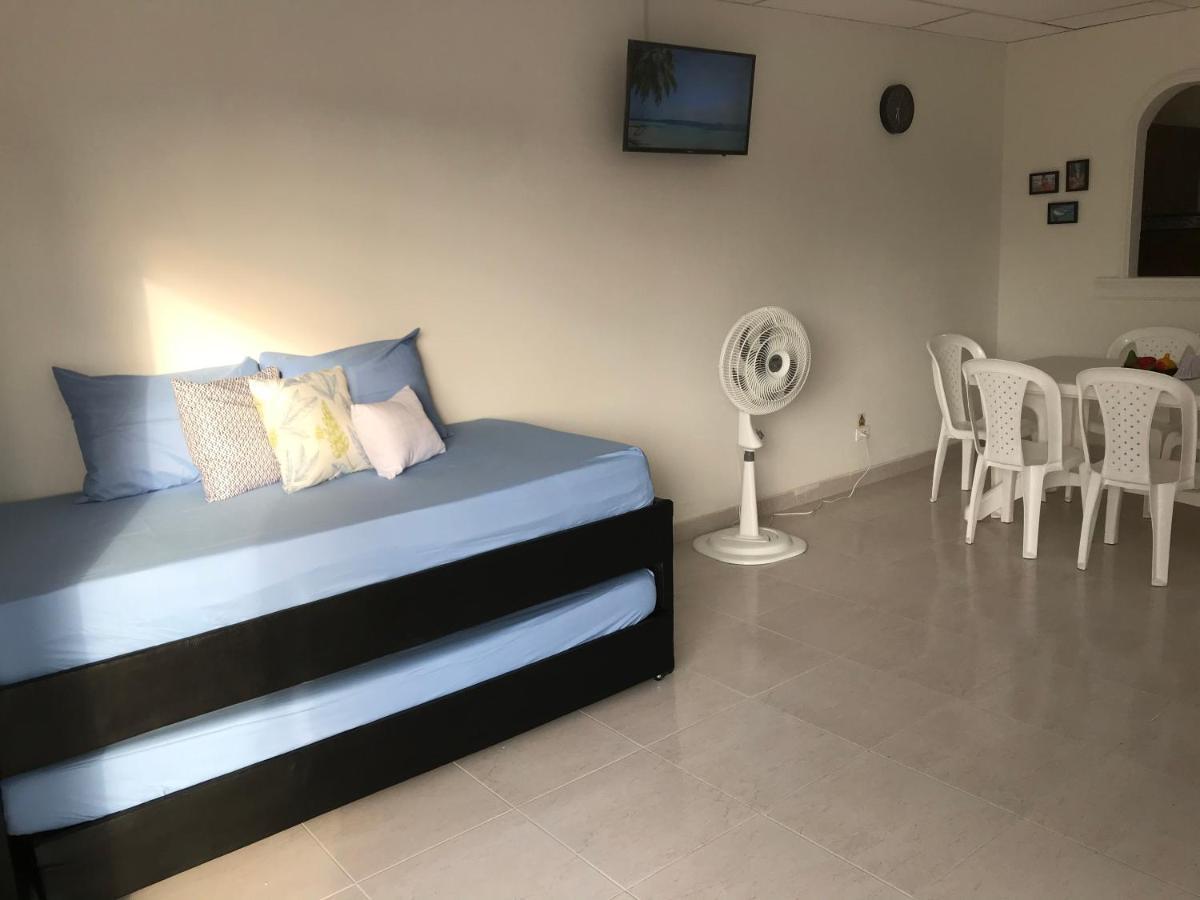 Apartament Hospedaje Caribe Express Kartagena Zewnętrze zdjęcie